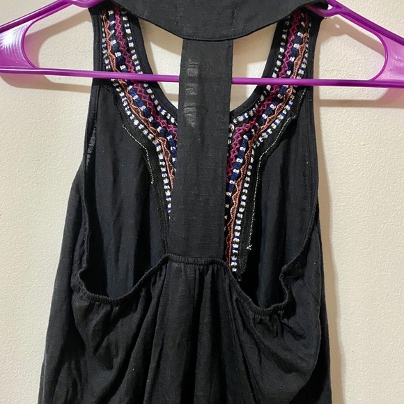 Ruffle V-Neck Top | Almost Famous | Size: M - Picture 7 of 7